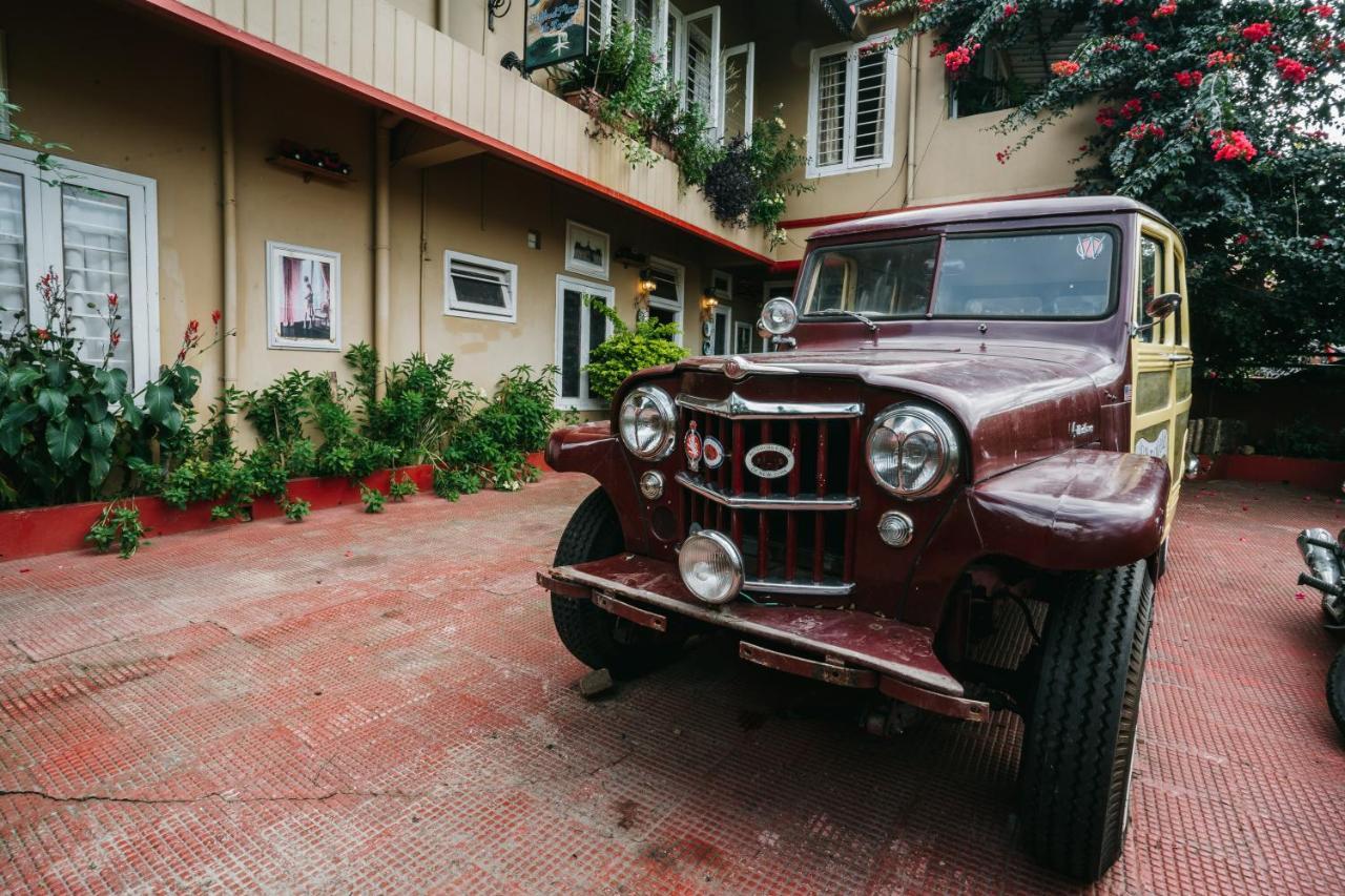 Rock Cliff Home Stay Shillong Zewnętrze zdjęcie