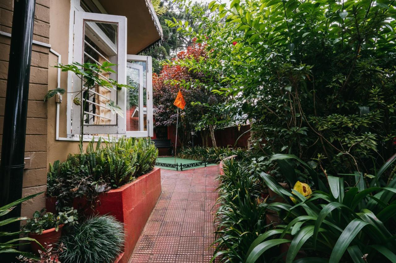 Rock Cliff Home Stay Shillong Zewnętrze zdjęcie